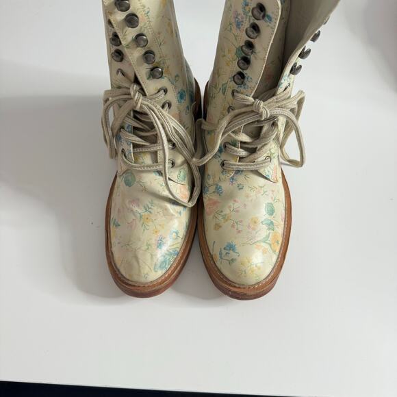 NWOT FREE PEOPLE Santa Fe Floral Lace Up Combat Boots 40 9 9.5 - Picture 3 of 9